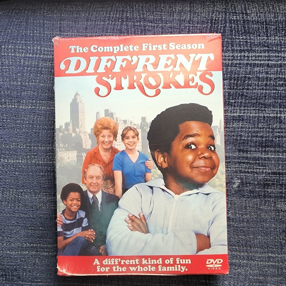 Different Strokes First season DVD set of three #garycoleman